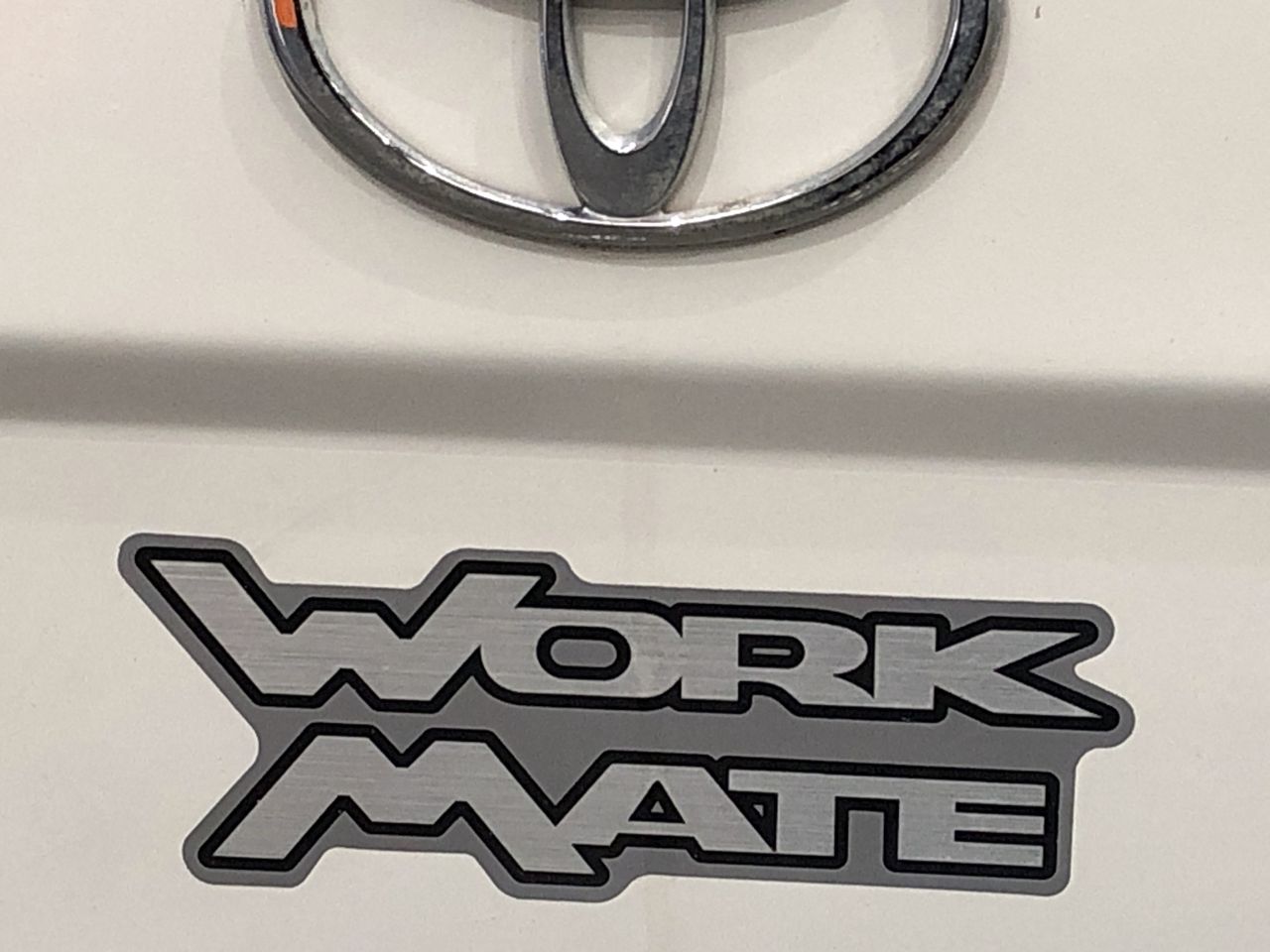 Fishbone Black Chardonnay 2025 (6x 750mL), Margaret River.