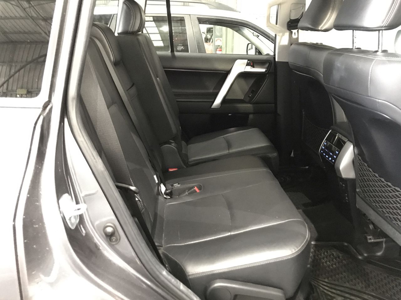 HP Z27s 27-Inch 4K IPS Monitor