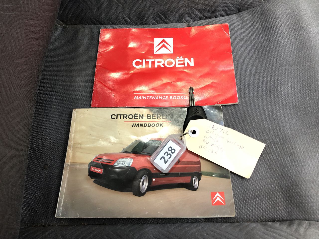 Jacqueline Blanc De Blancs Brut NV (6x 750mL), France.