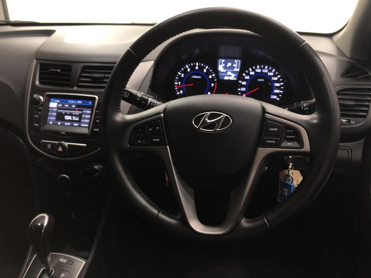 Roberts Estate Shiraz 2023 (12x 750mL) SEA