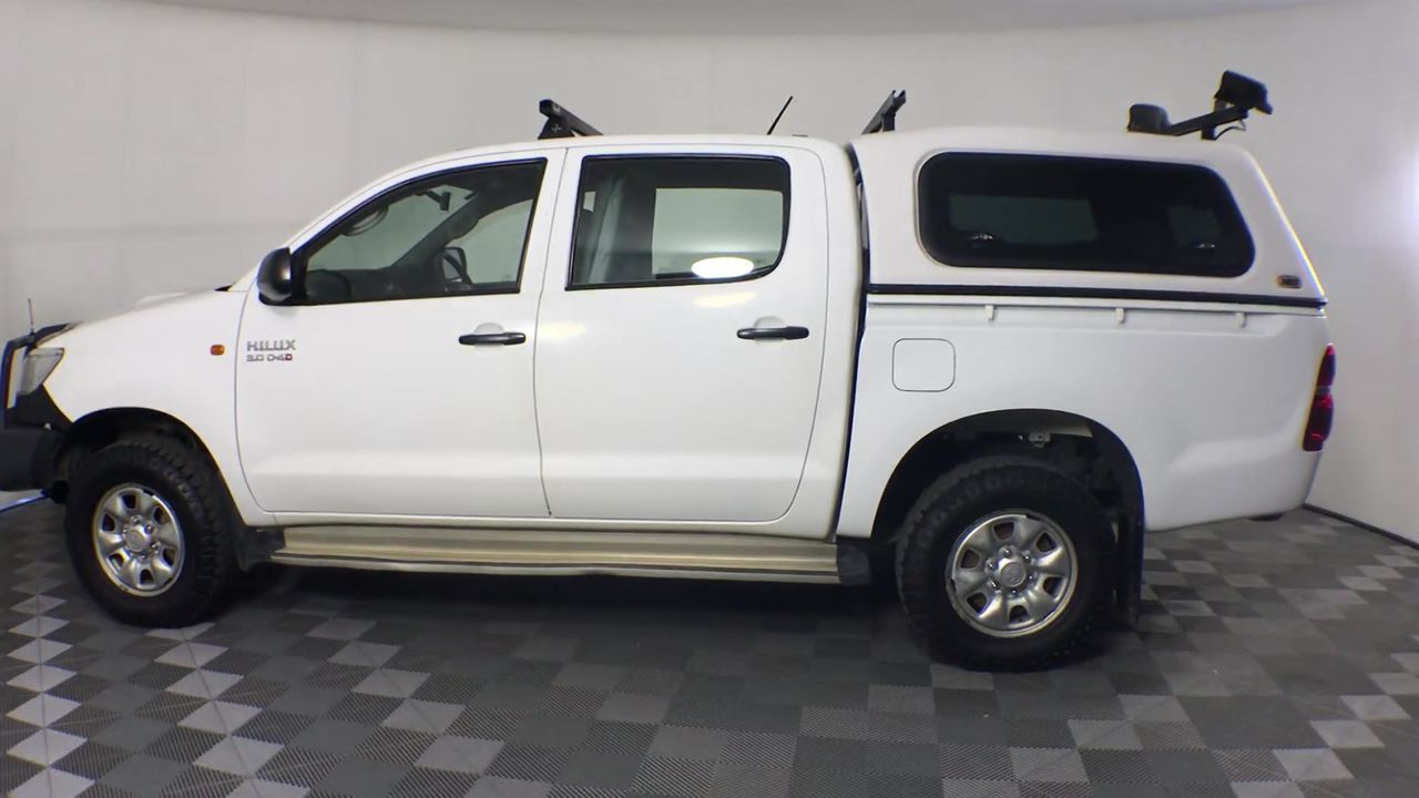 Global Trade Unit 1g (Approx) 999 Silver Coin with Certificate, Invest