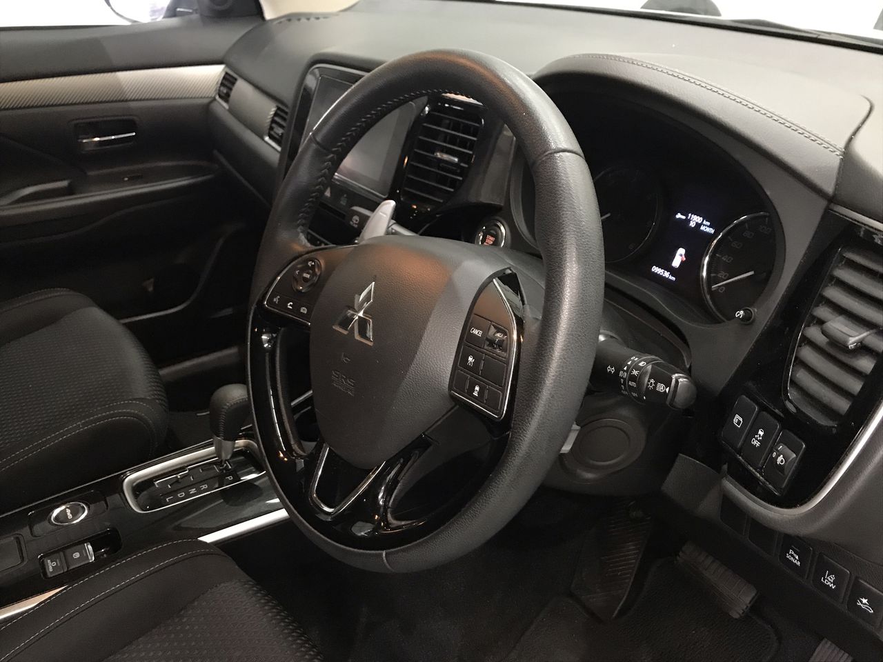 2008 BMW 3 Series 320d EXEC. E90 Turbo Diesel Automatic Sedan