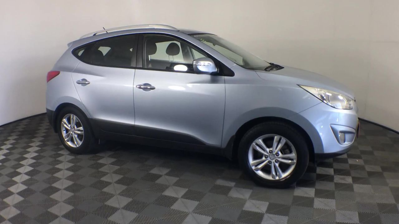 Set of 2 Small Wrought Iron Style Gates with Wildlife Scene(Unused)