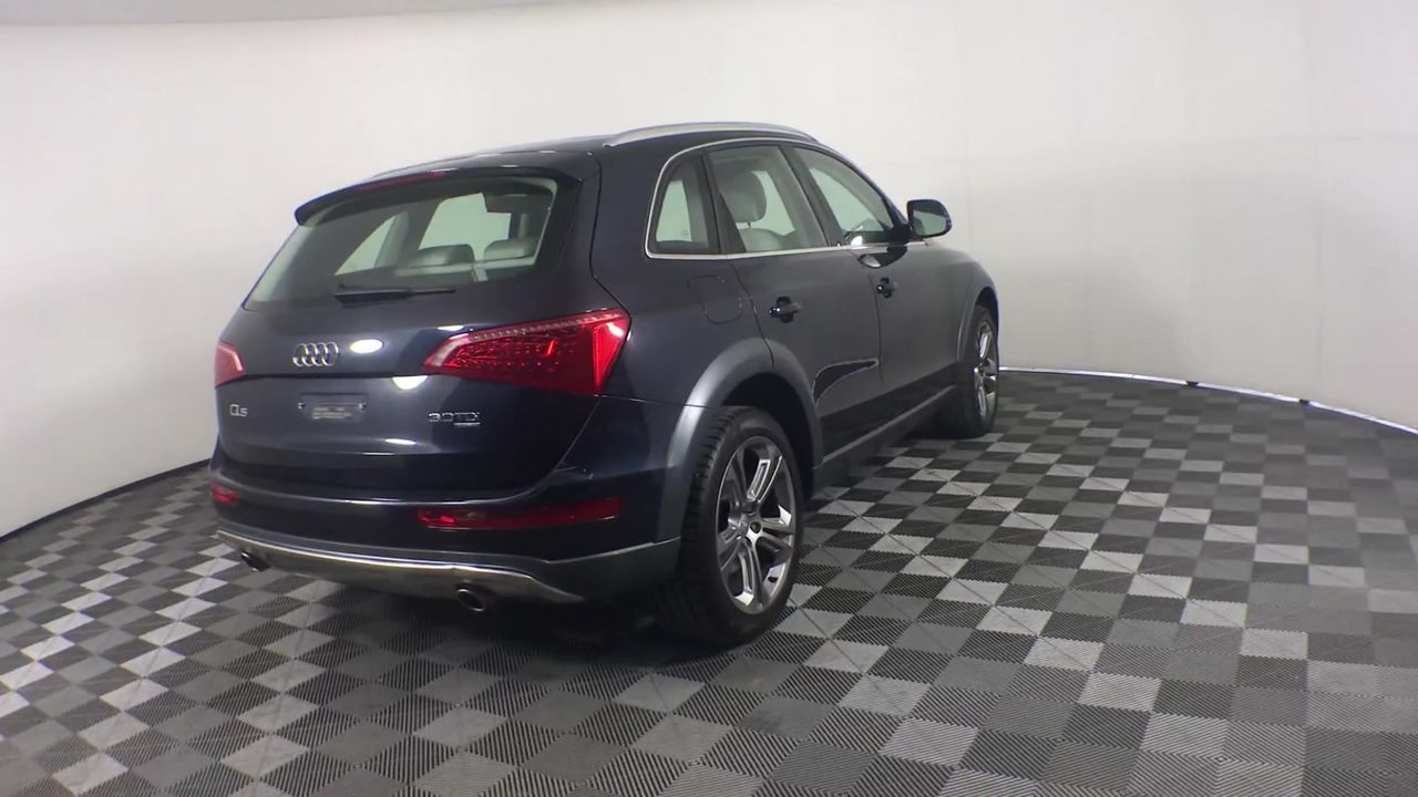 <p>Brick Trolley</p>