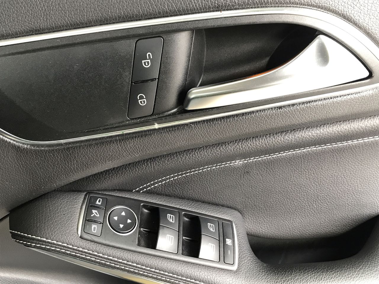 Approx 37 Ct of Loose Boulder Opal Chips (Coober Peby) In glass disp/bottle