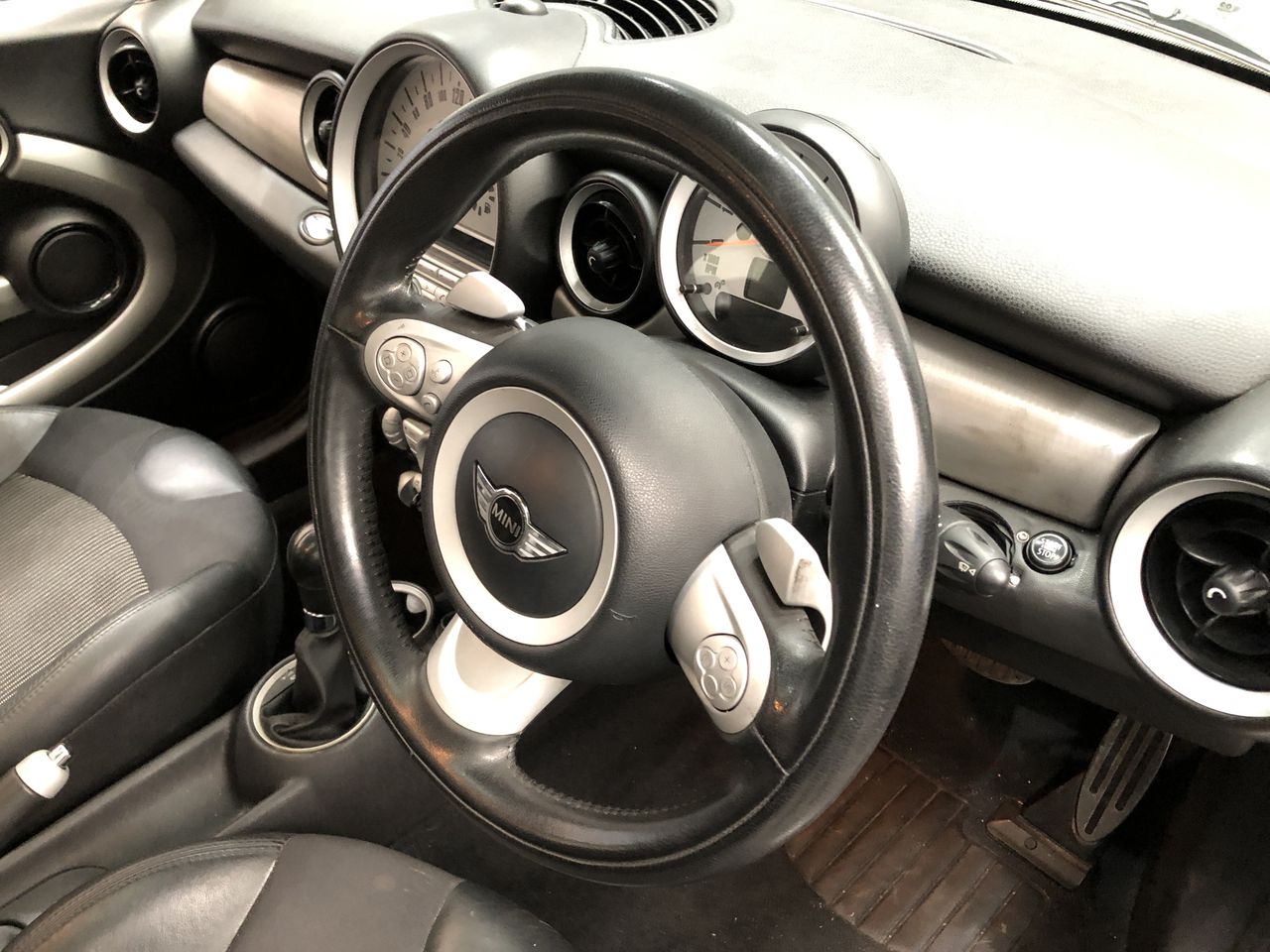 Zilzie Tendril & Vine Cuvee Blanc NV (12x 750mL) VIC