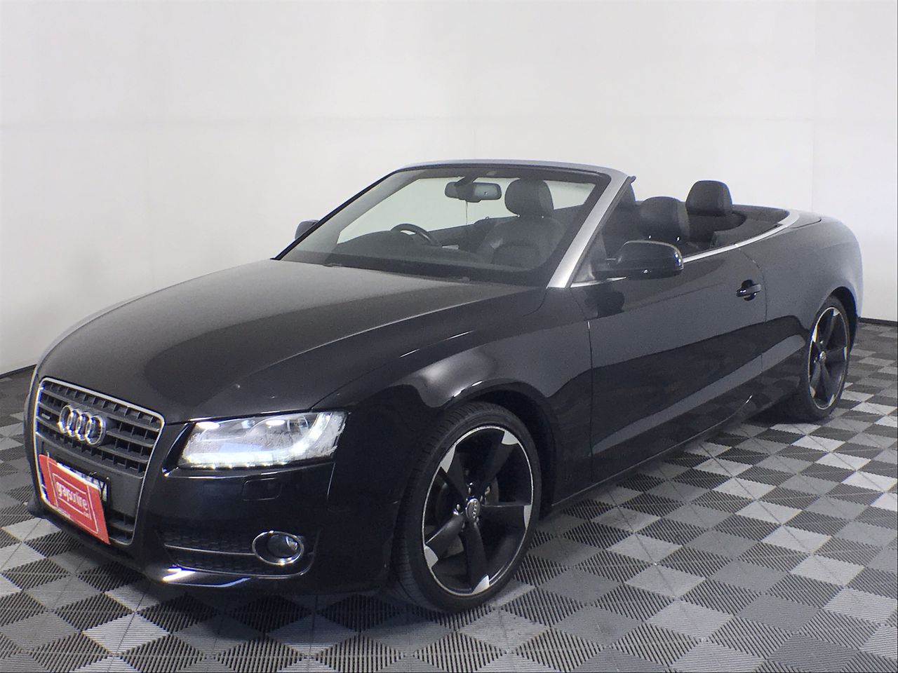 Upside Down Pinot Grigio (6x 750mL). Current Vintage Release.