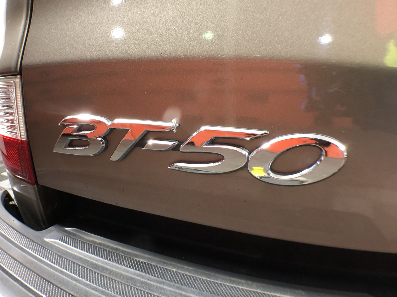 Automatic Aluminium Tube Filling & Sealing Machine