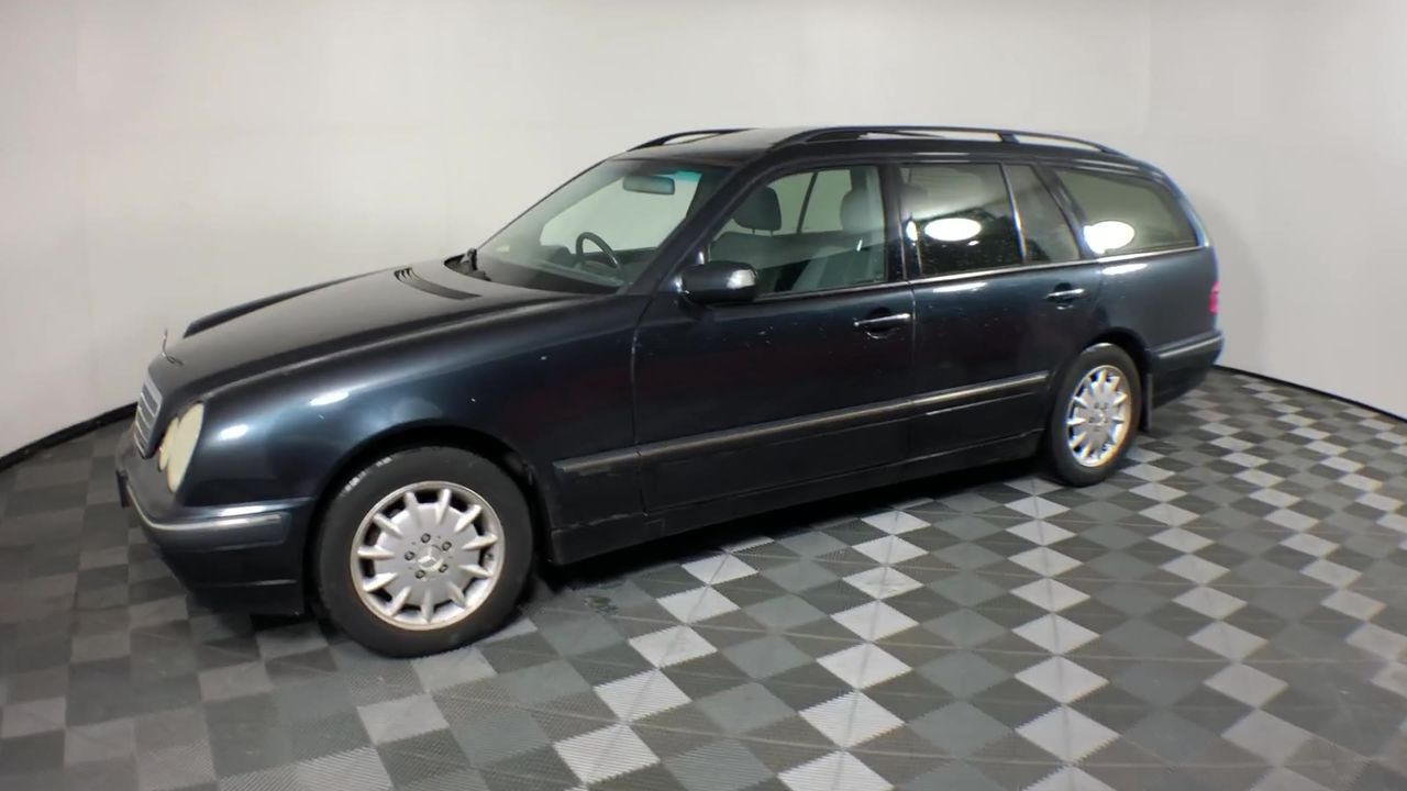 Lenovo ThinkPad X1 Carbon Laptop i5-5300U 8GBRAM/128GB Black