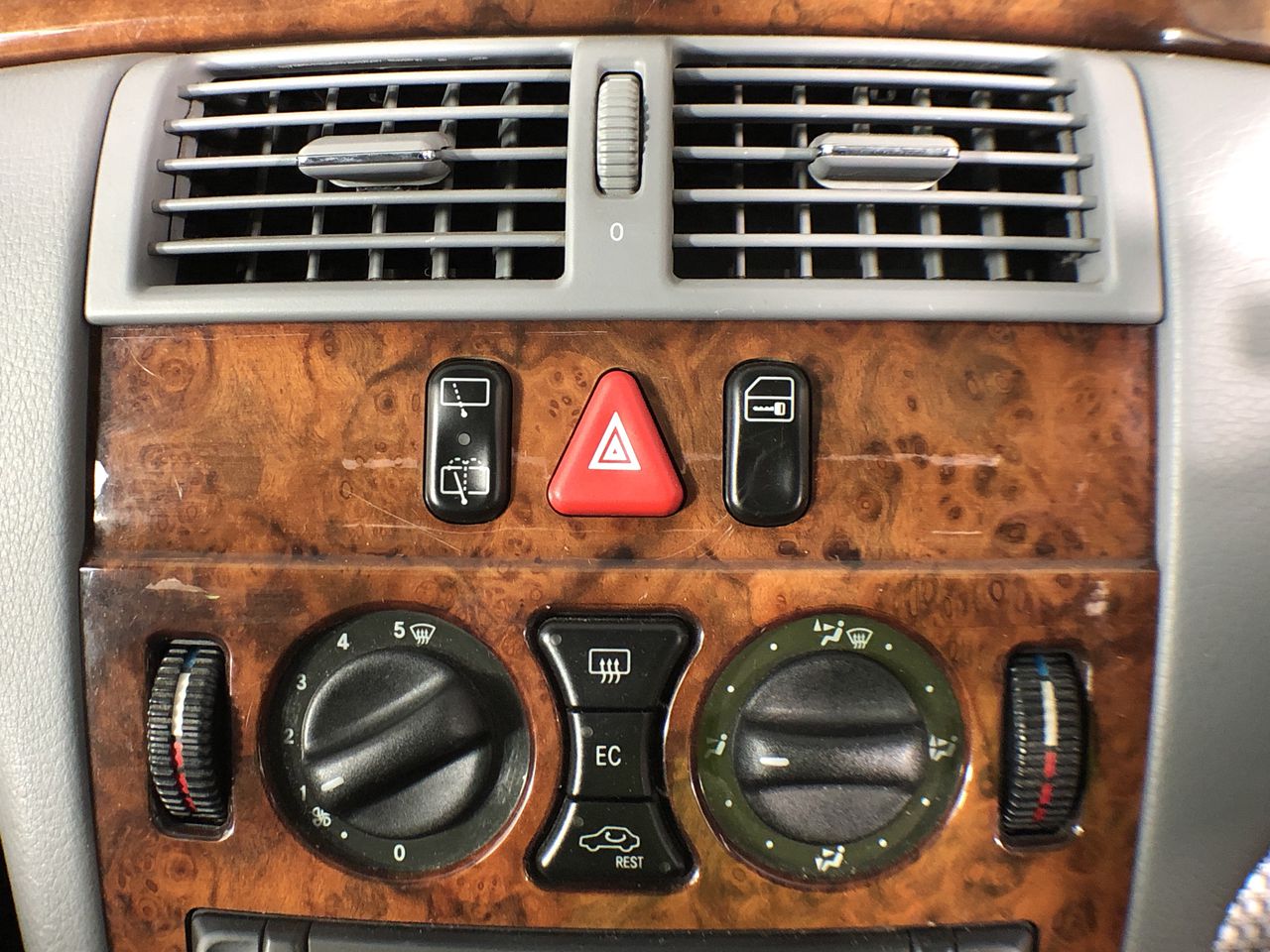 Lenovo DUD901101 ThinkPad Hybrid USB-C with USB-A Dock