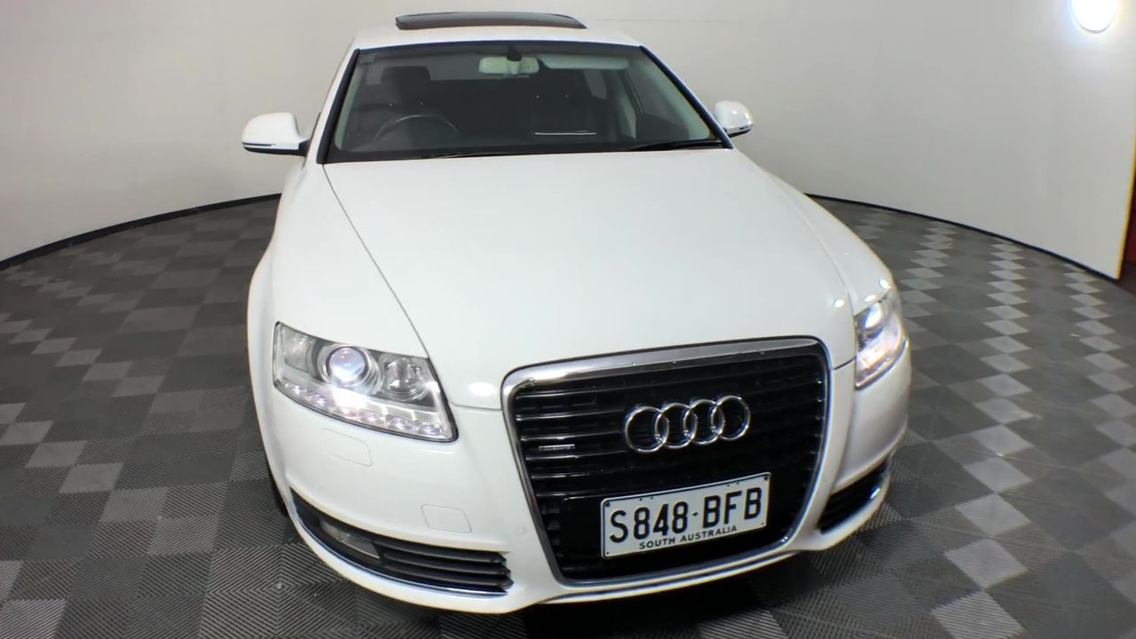 YPOO fitness M4138F Motorized Treadmill