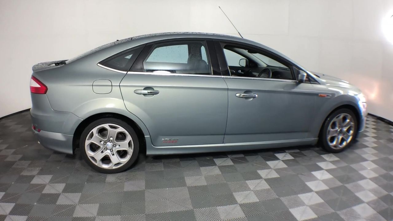 Stunning 18ct Yellow Gold Plated Cherub Pendant