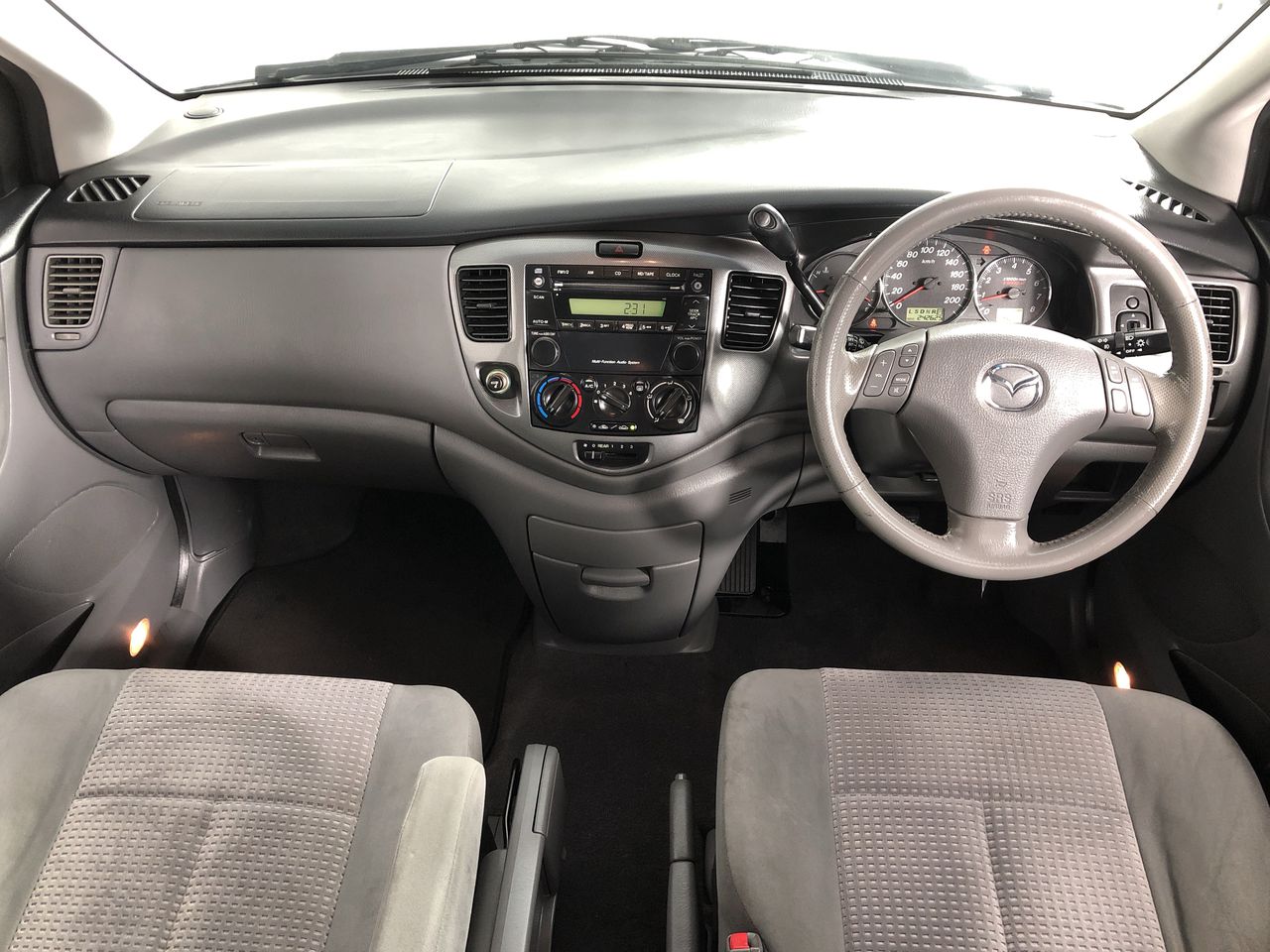 Australia: 2012 Two Dollars QEII Remembrance $2