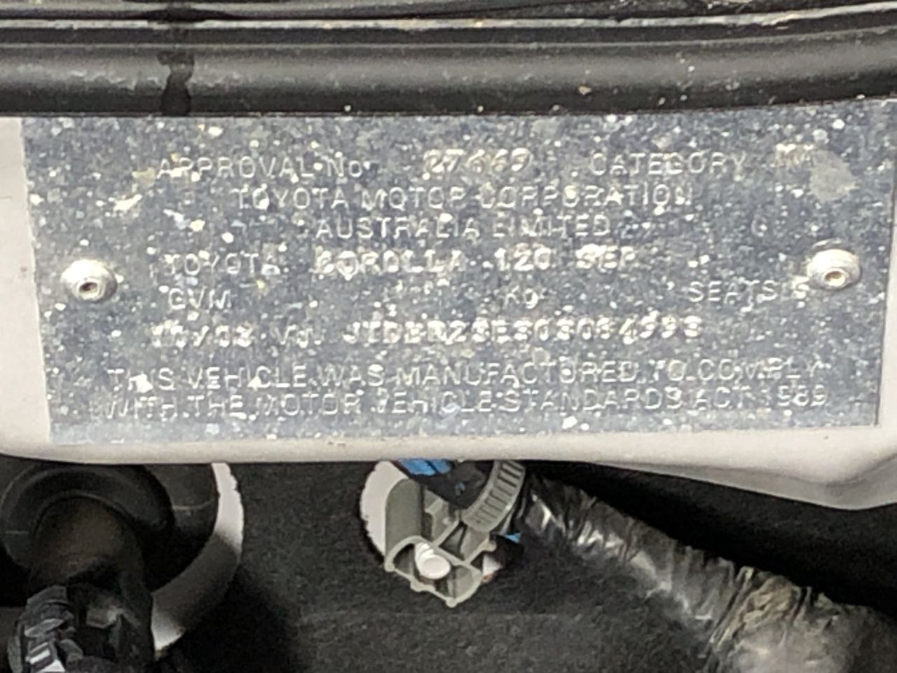 2 Carat round 2 white diamond each CVD Uncertified