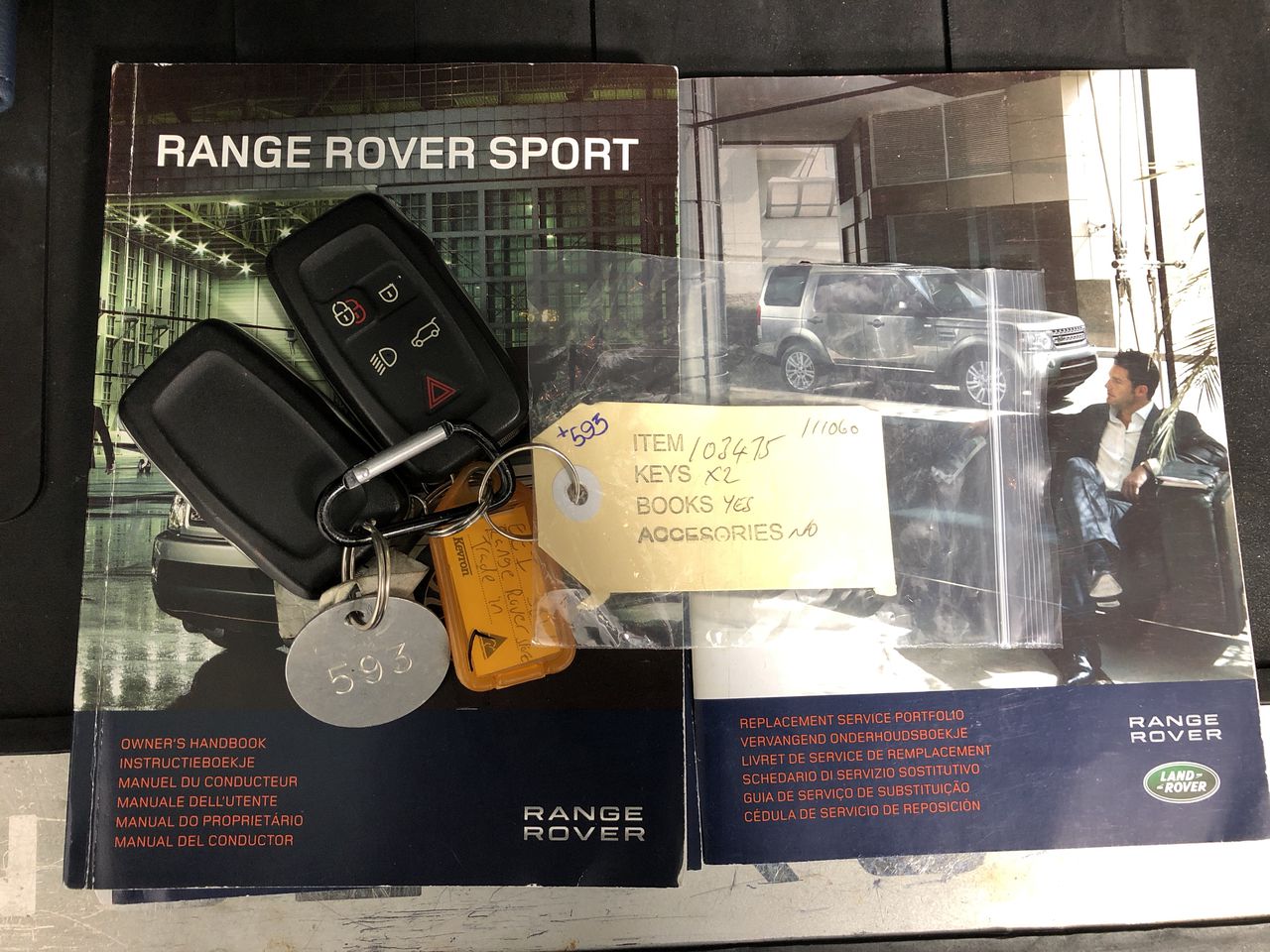 The Famous Bundy Metal Cup Set (12x Cups)