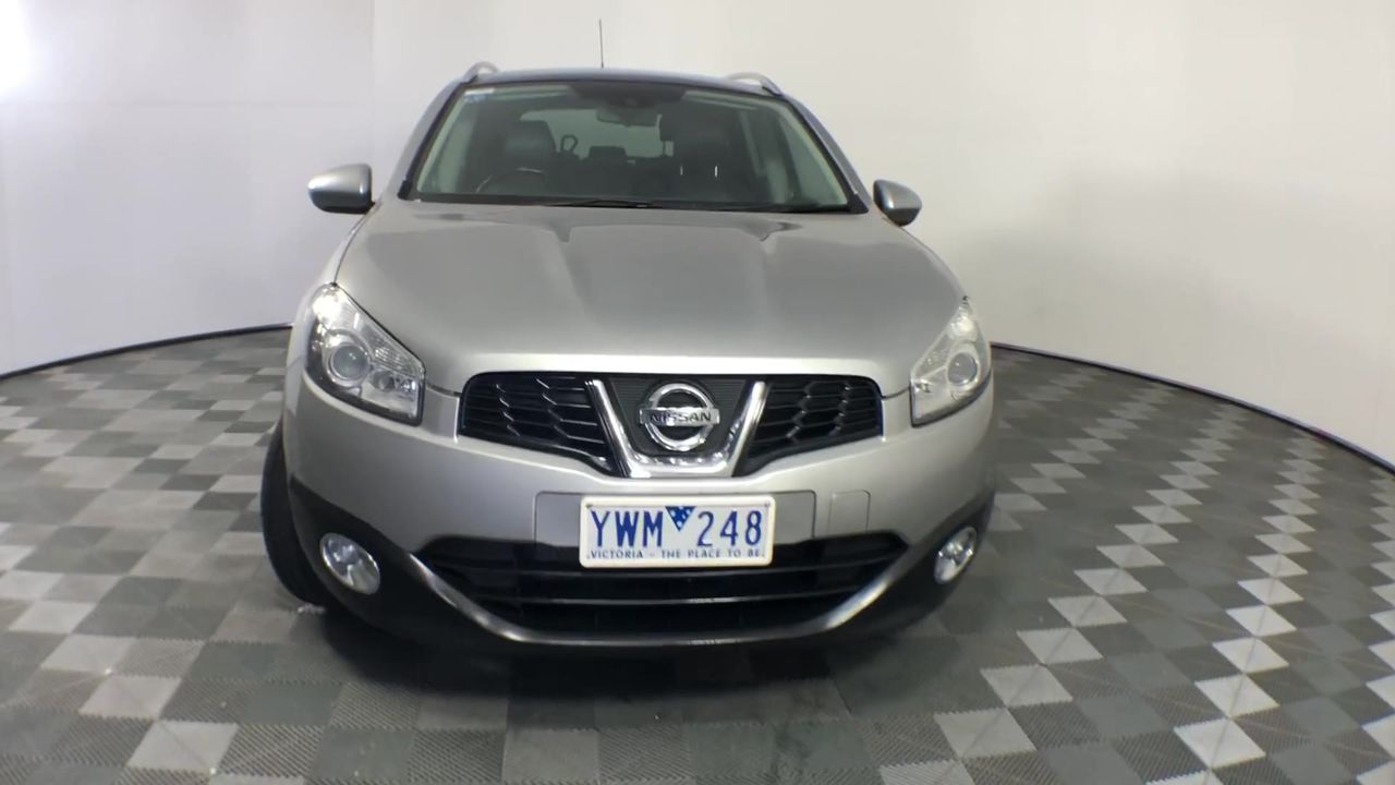 BIJ'OR-18ct Heavy Yellow Gold Plated Green Filigree Heart Locket,RRP $59