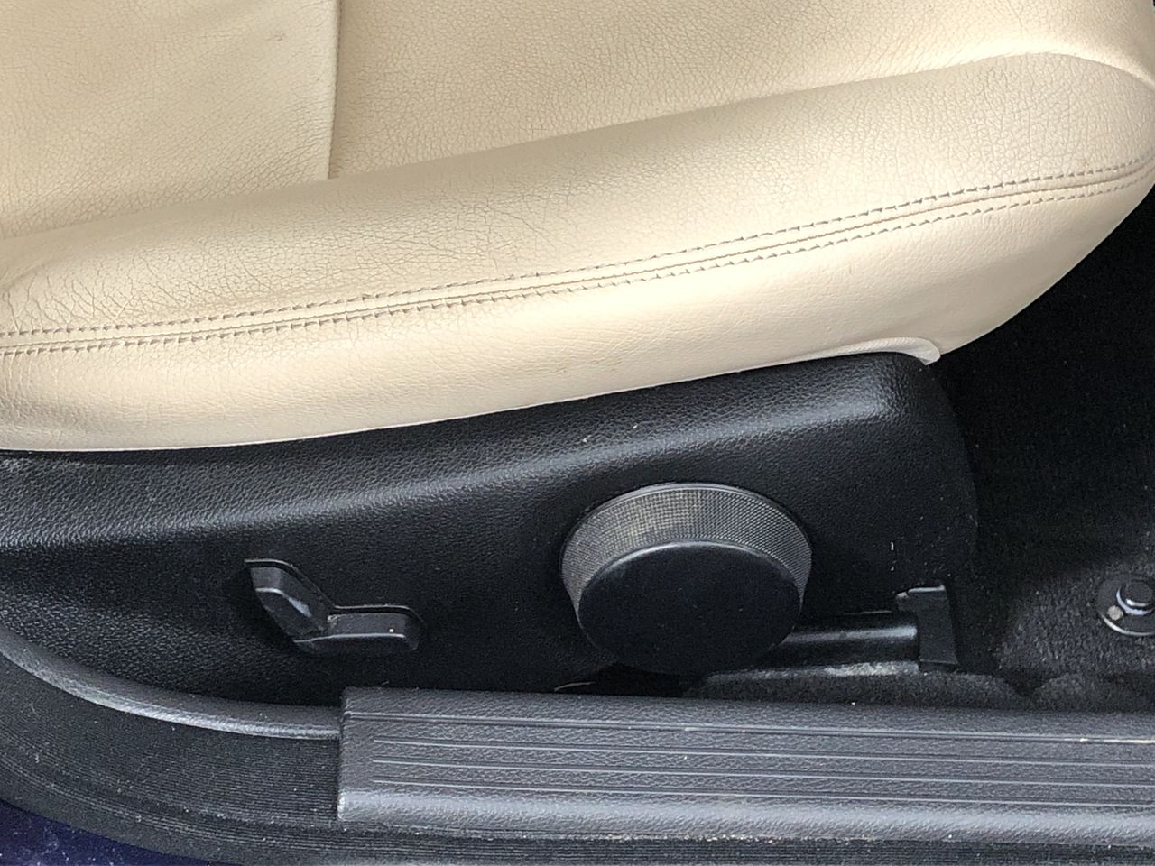 2 x White Metal/Laminate Mobile Folding Tables