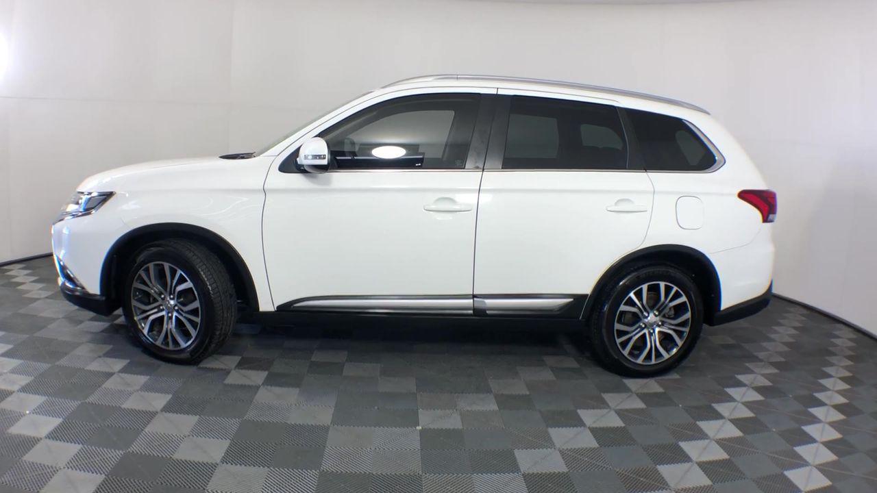 Solid 925 Sterling Silver Chakra Bracelet - Sacral Chakra