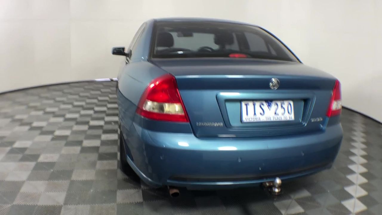 24.78ct Oval Facet Cut Bi-Colour Ametrine Gemstone - 1Pc