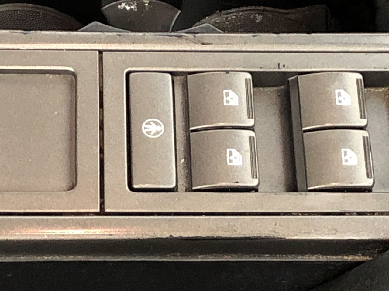 5.13ct Round Facet Cut Purple Amethyst Gemstones - 20Pcs