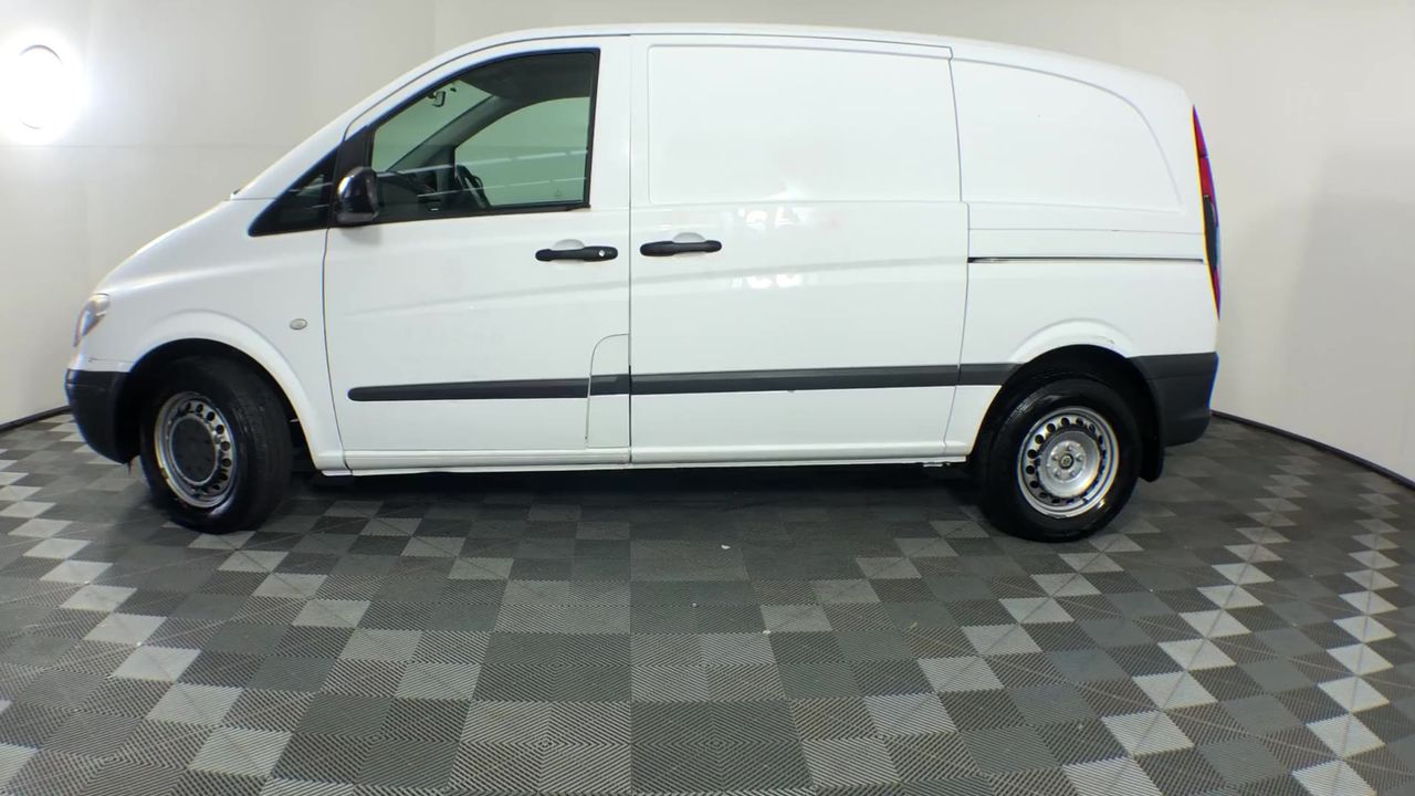 Waterproof  Watch Barrel Shaped Transparent Quartz Watch Popular