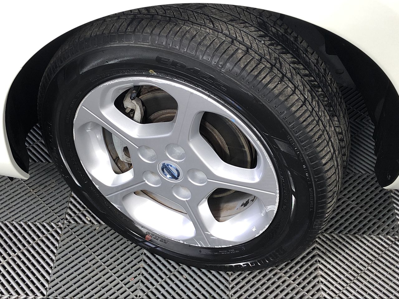 2.65 Carat White/off white diamond various bulk