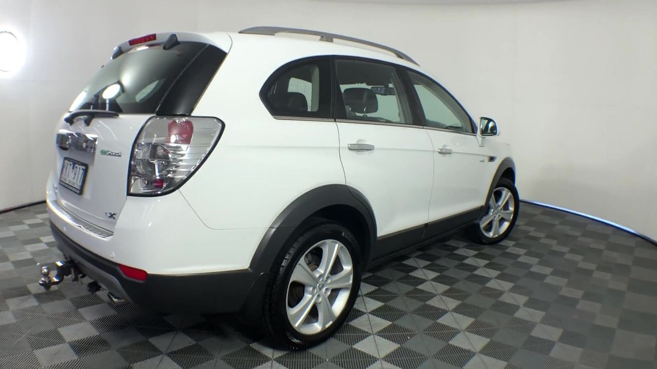 Australia: 2012 Two Dollars QEII Remembrance $2