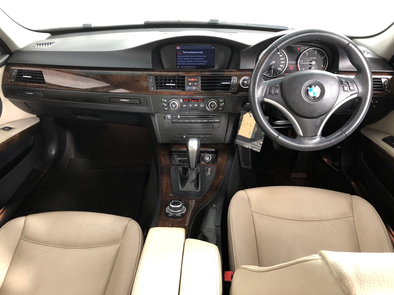 Electric Ride On Sweeper (Unused)