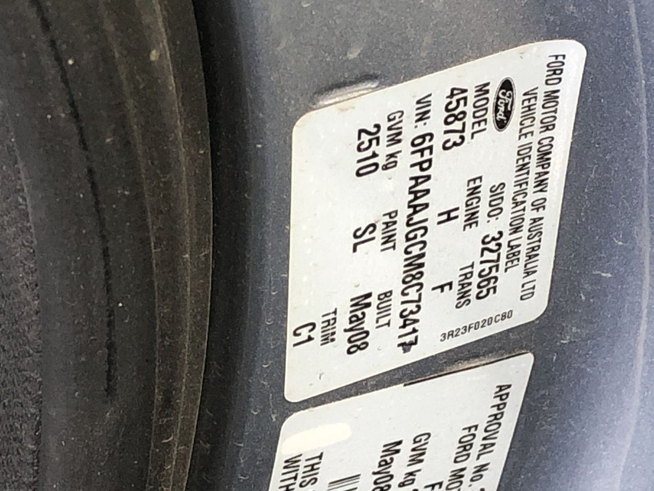 Approx 37 Ct of Loose Boulder Opal Chips (Coober Peby) In glass disp/bottle