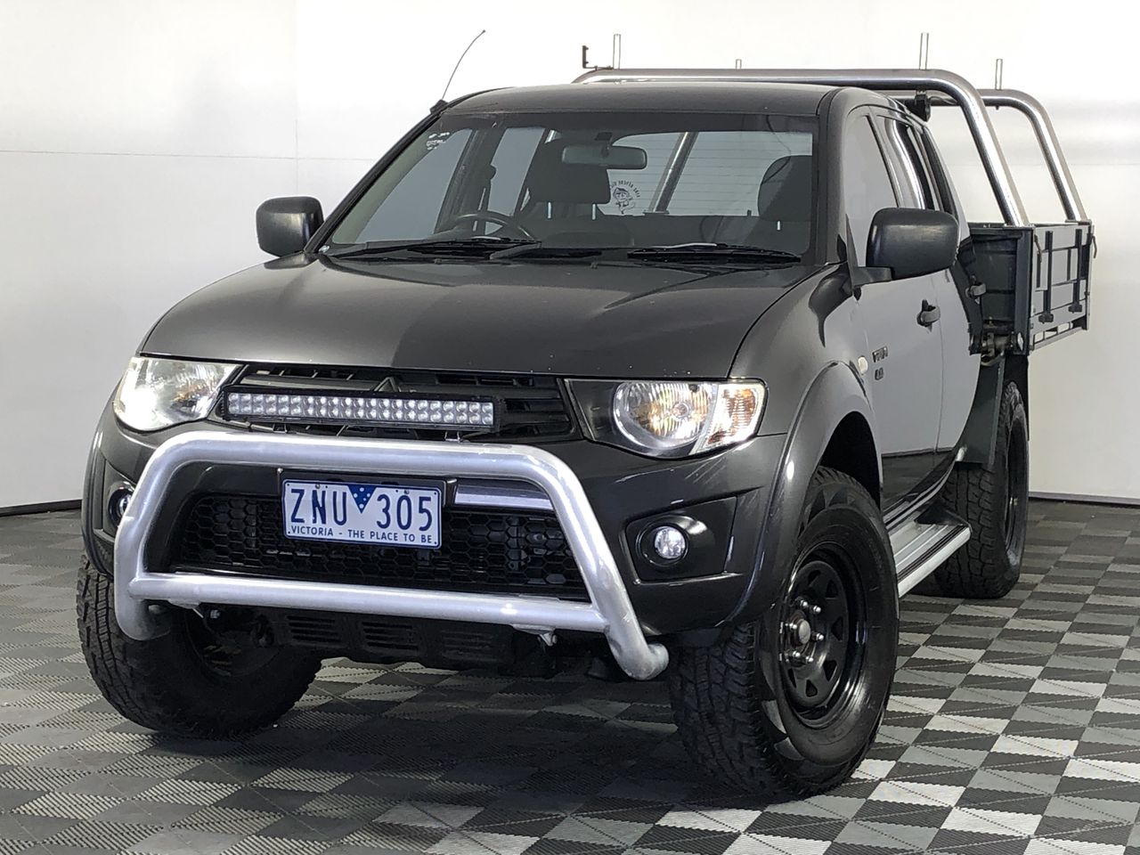 6mm Kunzite & Baroque Pearl Dangling Earrings.