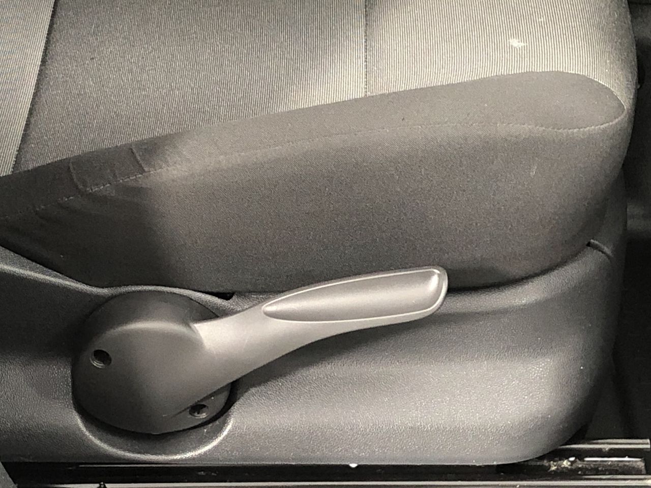 The Hero `Preservative Free` Pinot Noir 2023 (6x 750mL) SA