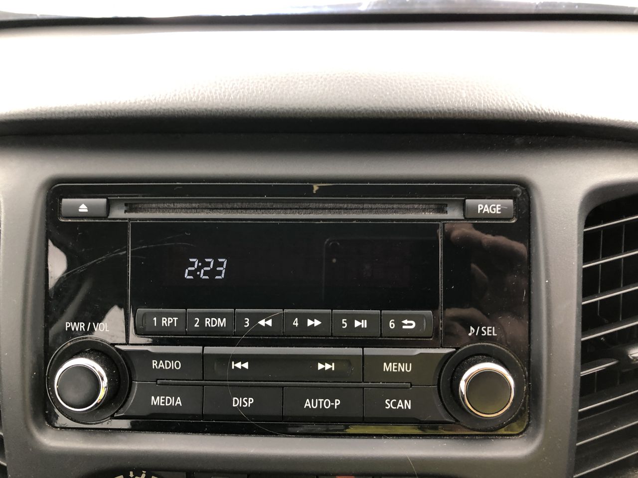 The Bowler Cleanskin Sauvignon Blanc 2025 (12x 750mL) SA