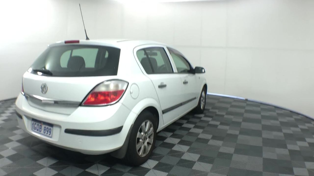 Redbank Victorian Prosecco NV (6 x 750mL)