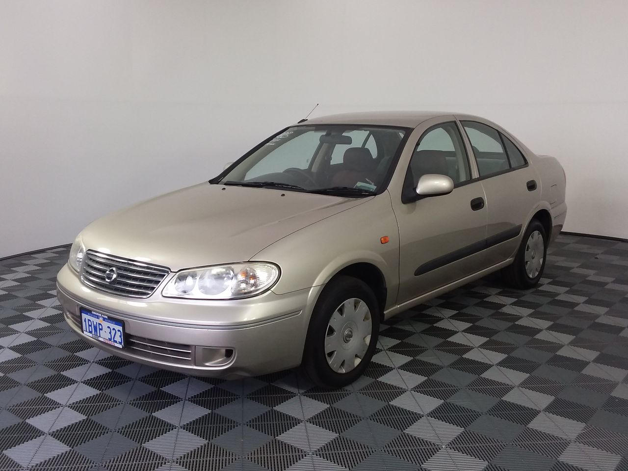 Yellowglen Yellow Sparkling NV (4 Cluster Pack) (24x 200mL).