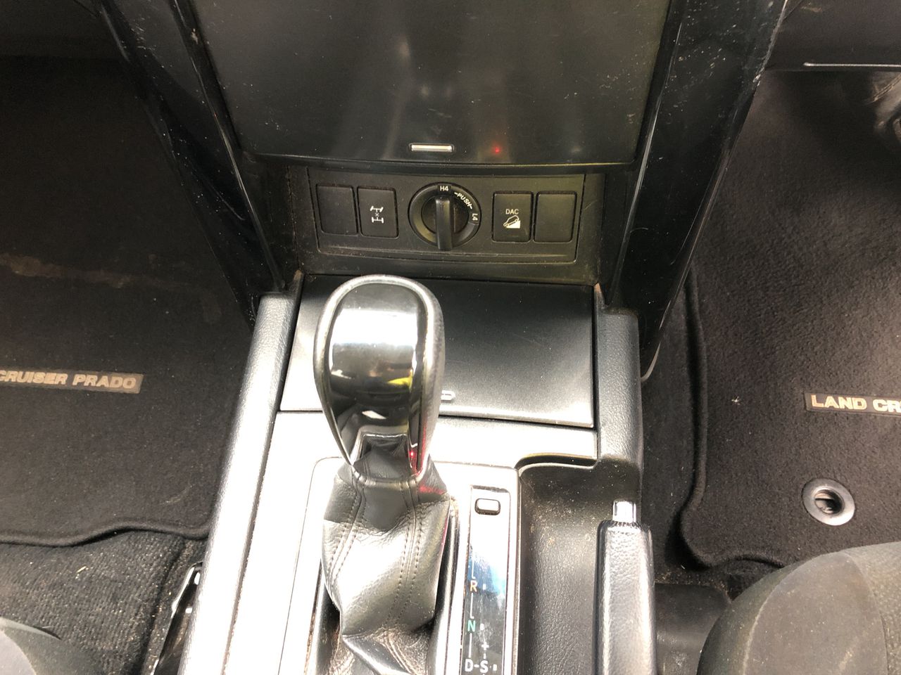 KOGAN SmarterHome 2400W Slim Mica Heater.