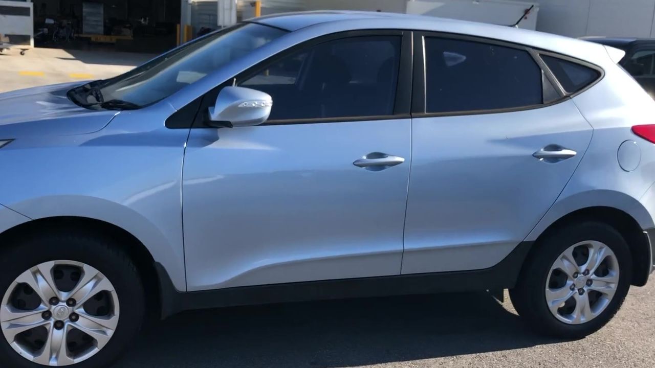 BODUM Coffee Maker Kenya French Press, Colour: Black. NB: Minor use.