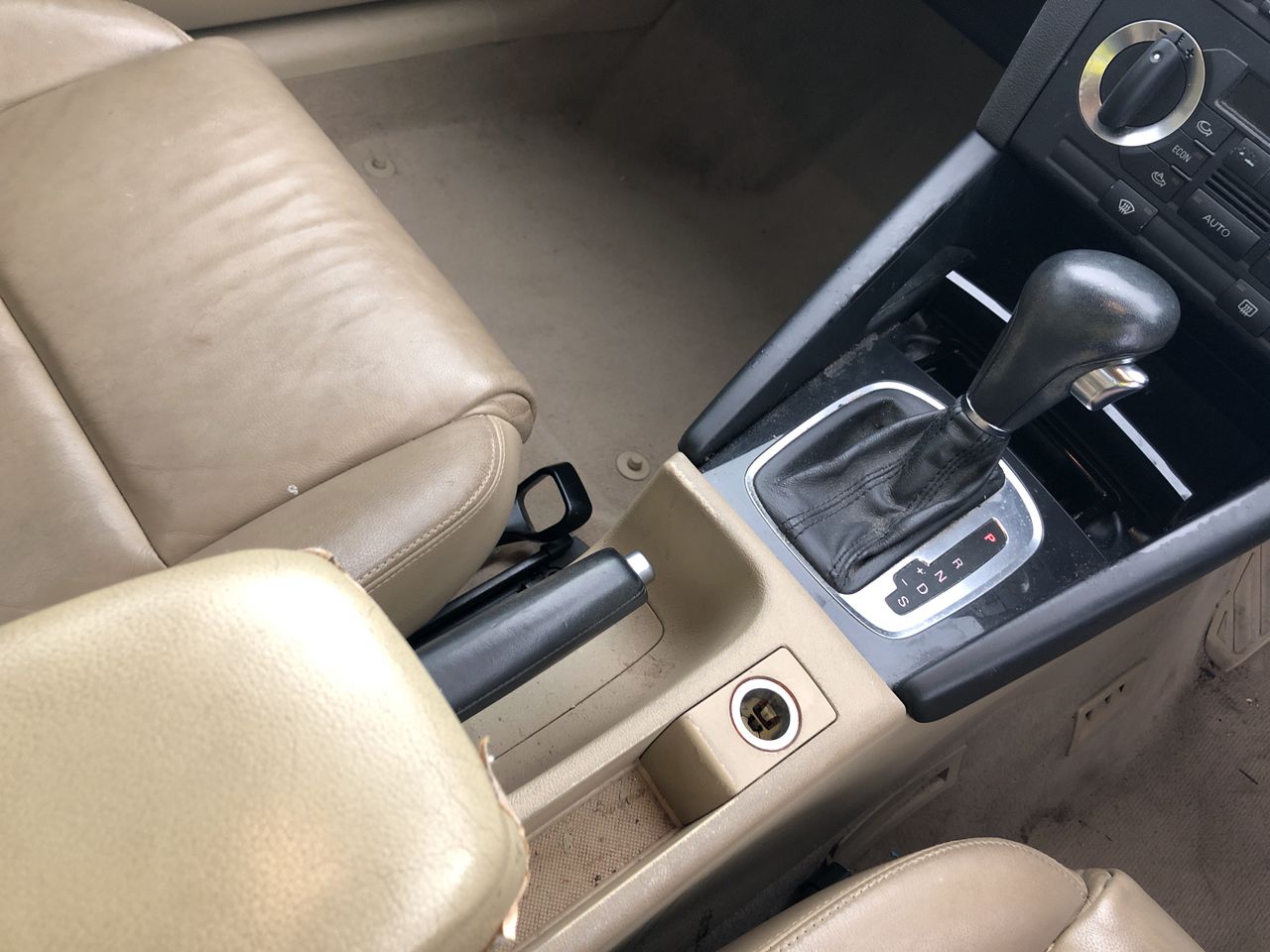 SUNBEAM Alinea Electric Kettle , 1.7L, 2.4kW Fast Boil, Black , KE2700K.