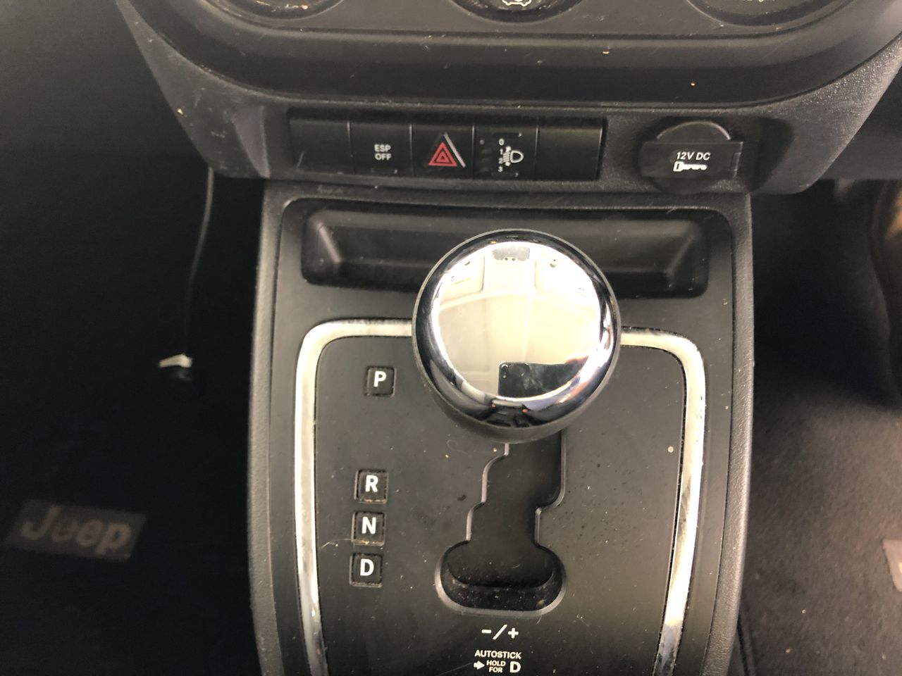 HOMEDICS SERENESCENT Waterless & Wireless Diffuser Bundle. NB: Minor use, m