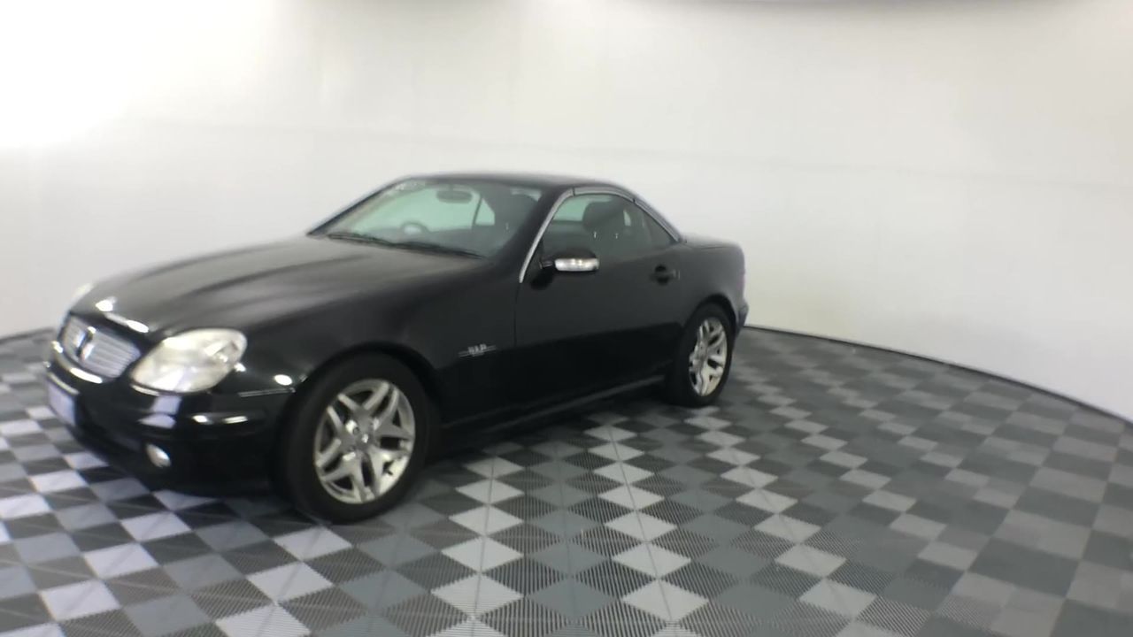 AURORA Lighting Mosaic Solar Mushroom Light, Green. N.B: Damaged packaging.