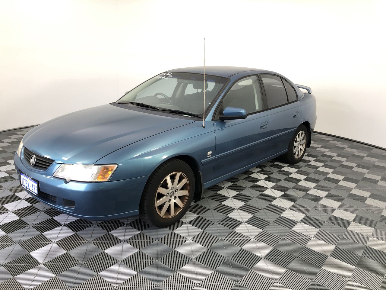 2 x DERMAVEEN Gentle Soap-Free Wash Extra Hydration, 1L.