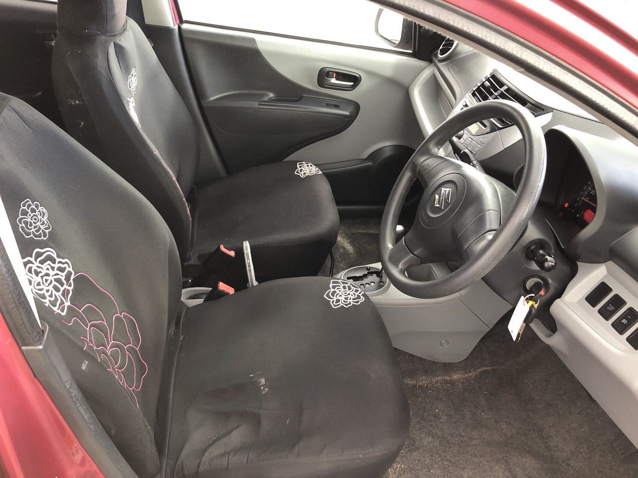 20’ Steel Shipping Container & Contents