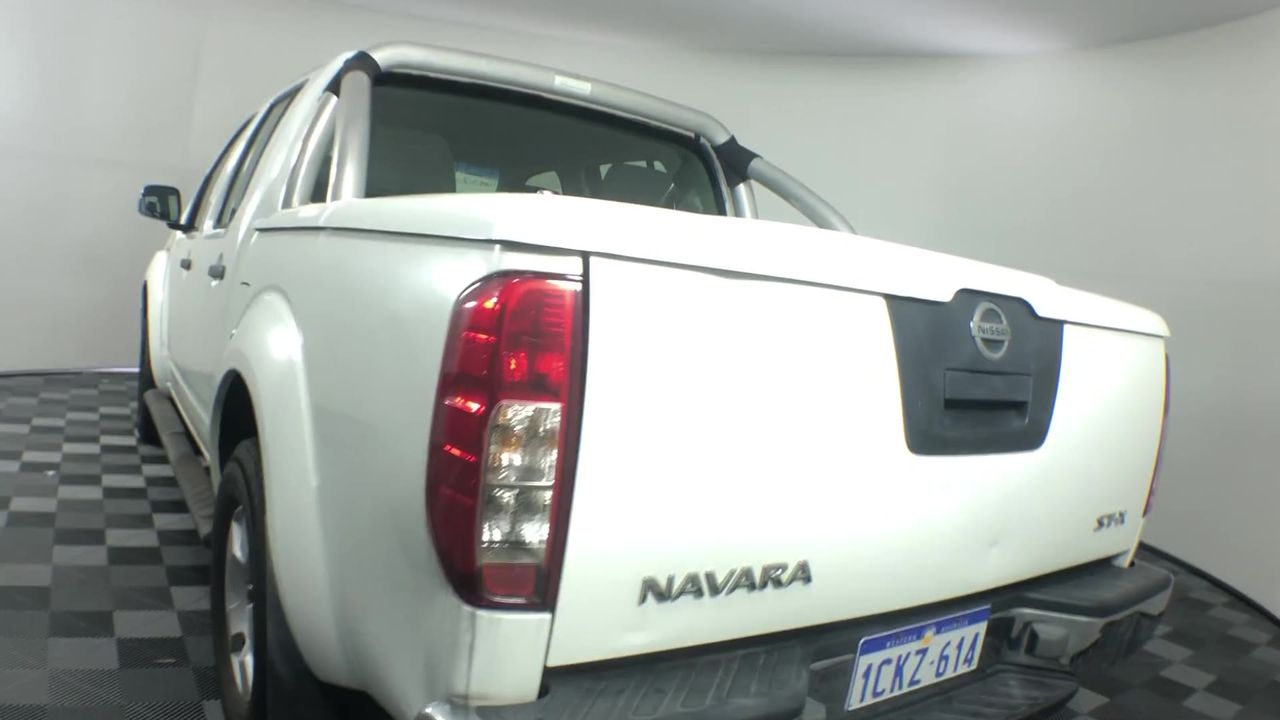 Unisex Black Volcanic Lava Rock Beaded Crystal Initial "G" Bracelet -Yellow