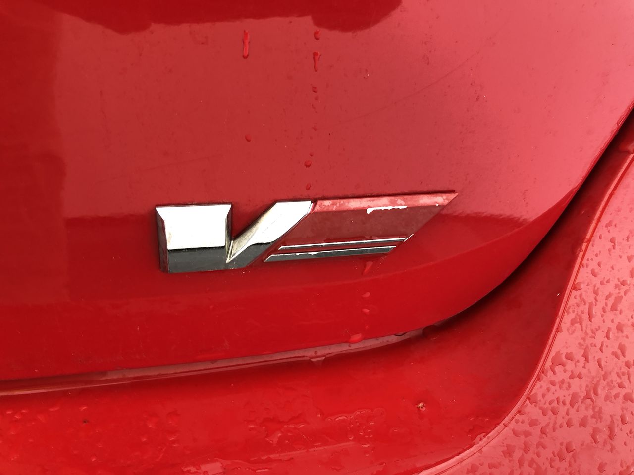 Designer Simulated Diamond 4 Leaf Clover Pendant Necklace in Silver