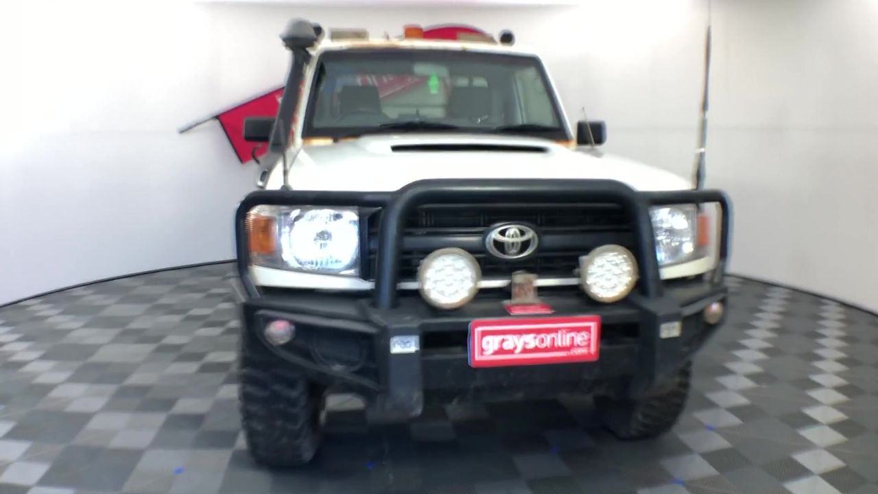 Unknown Brand Small Satellite Dish Antenna