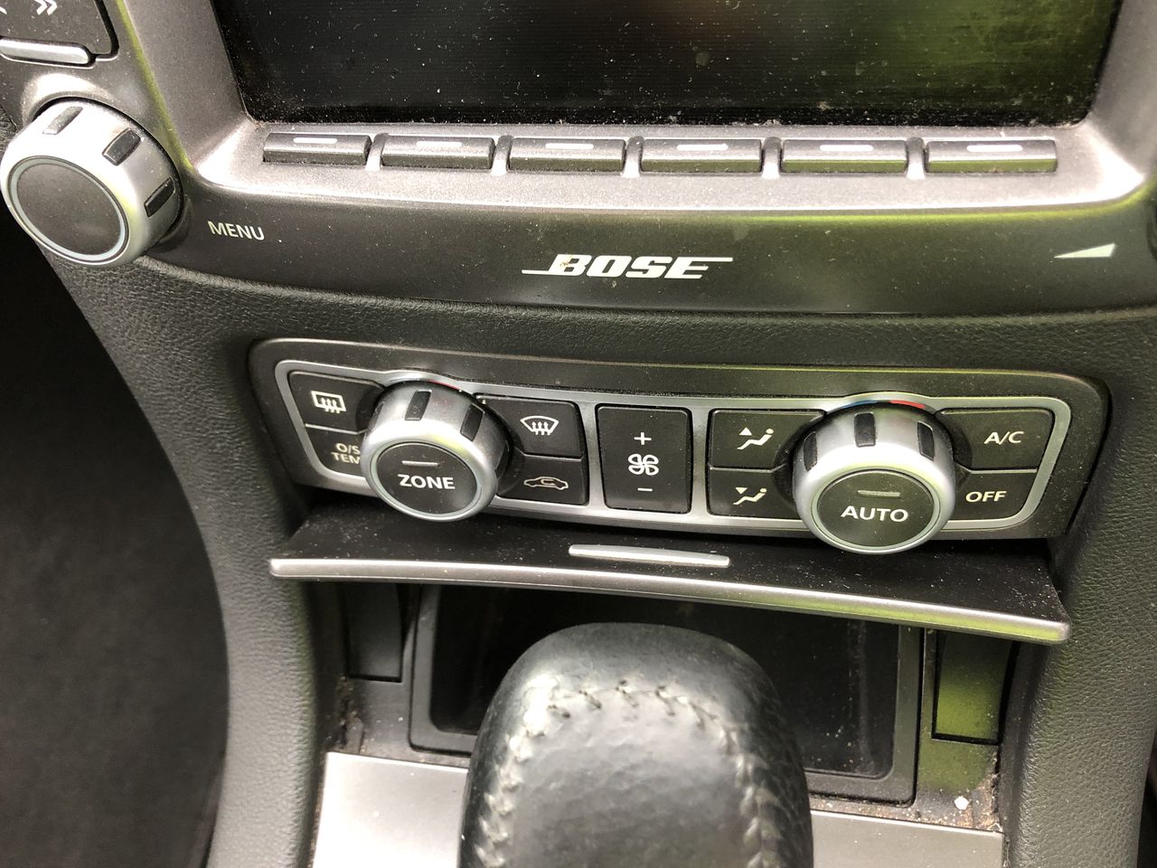 Apple iPad 4 (A1458) Tablet 16GB