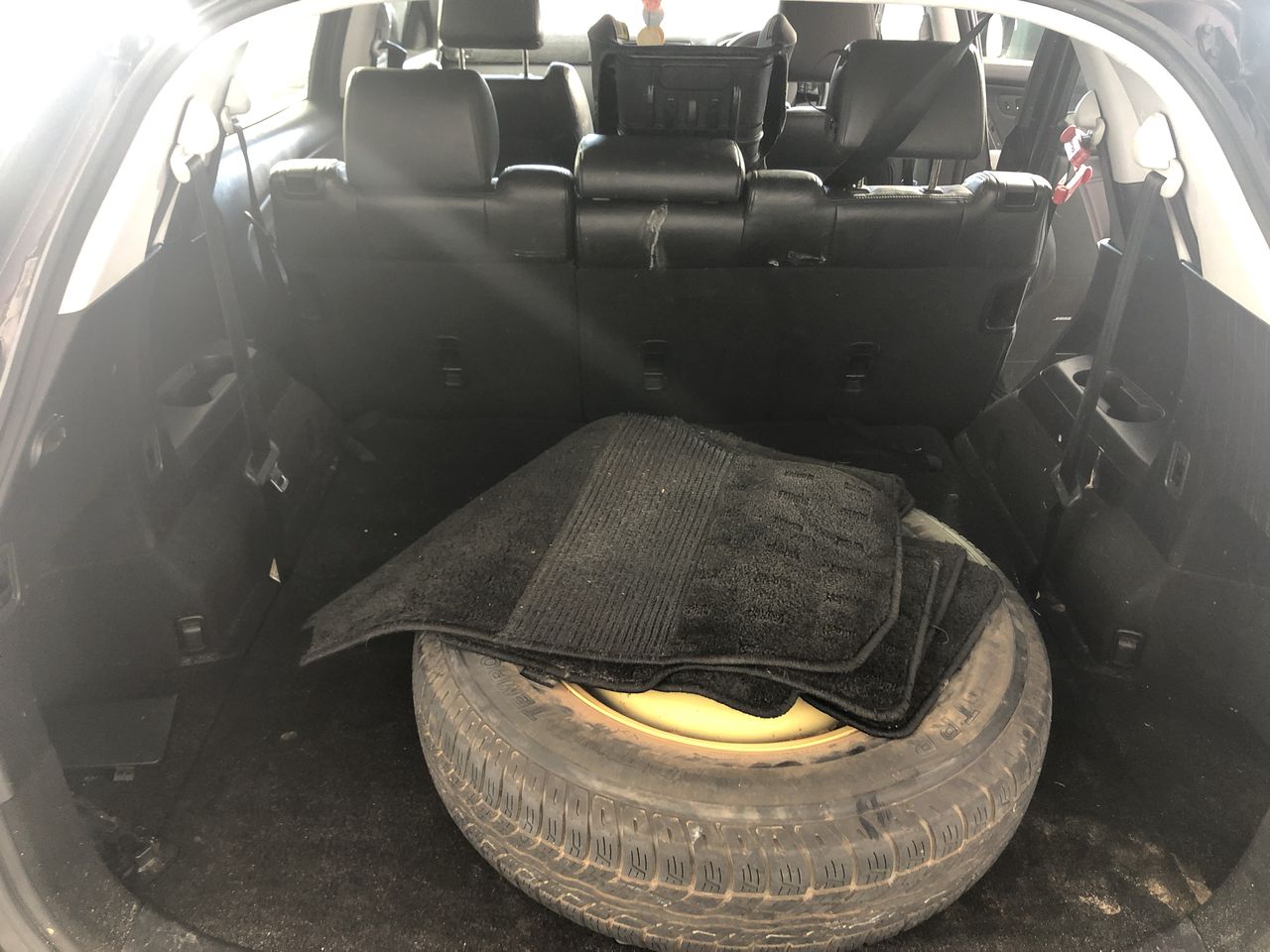 0.16 Carat White 4 round diamonds