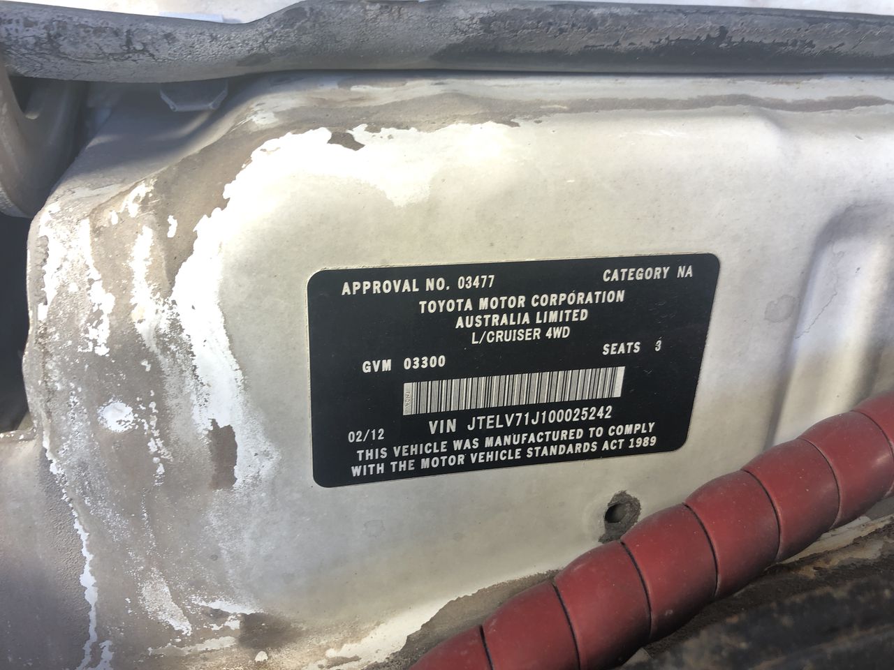 Kyurem ex English holo BLK EN 028/086 legendary Pokémon.