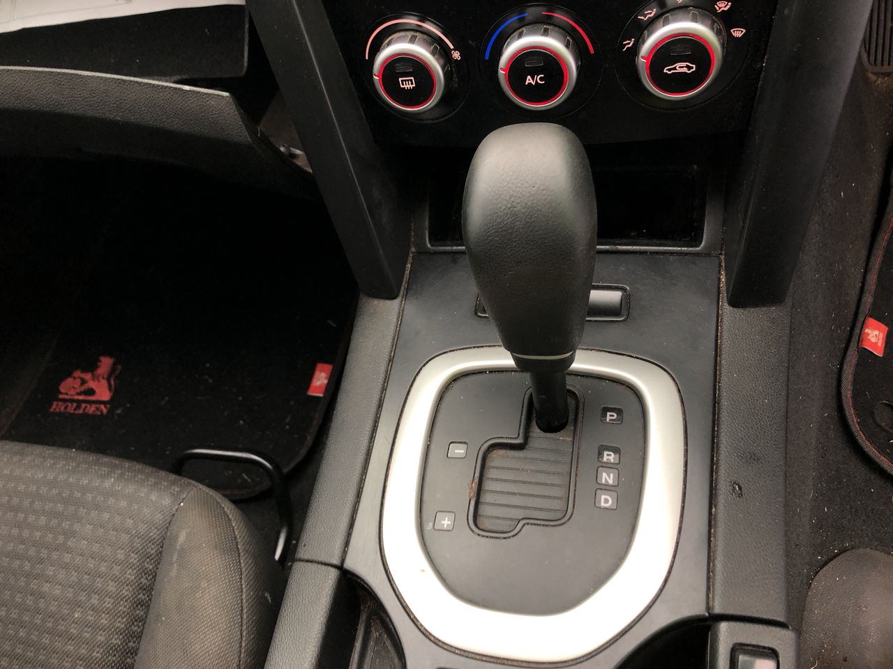 1 x Motorised Conveyor Belt on Fabricated Stand