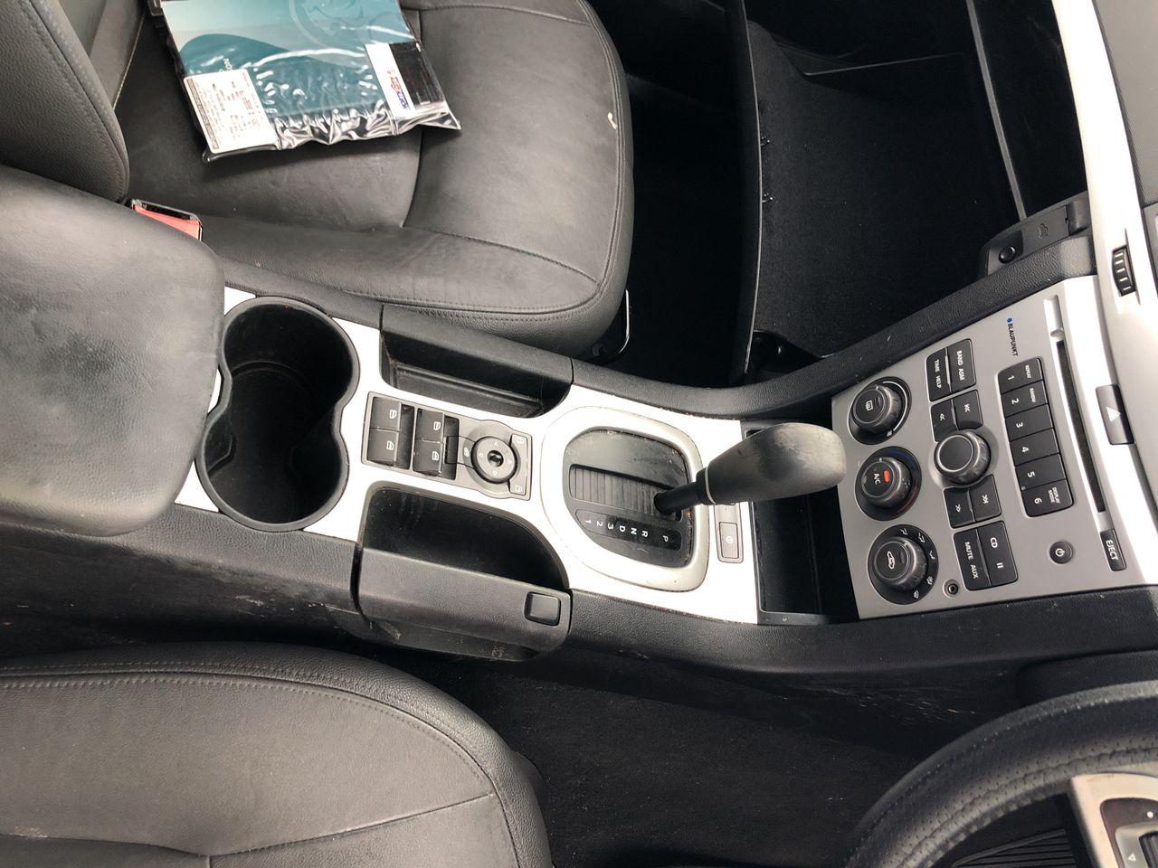 Approx 30 x Metal Elevator Buckets