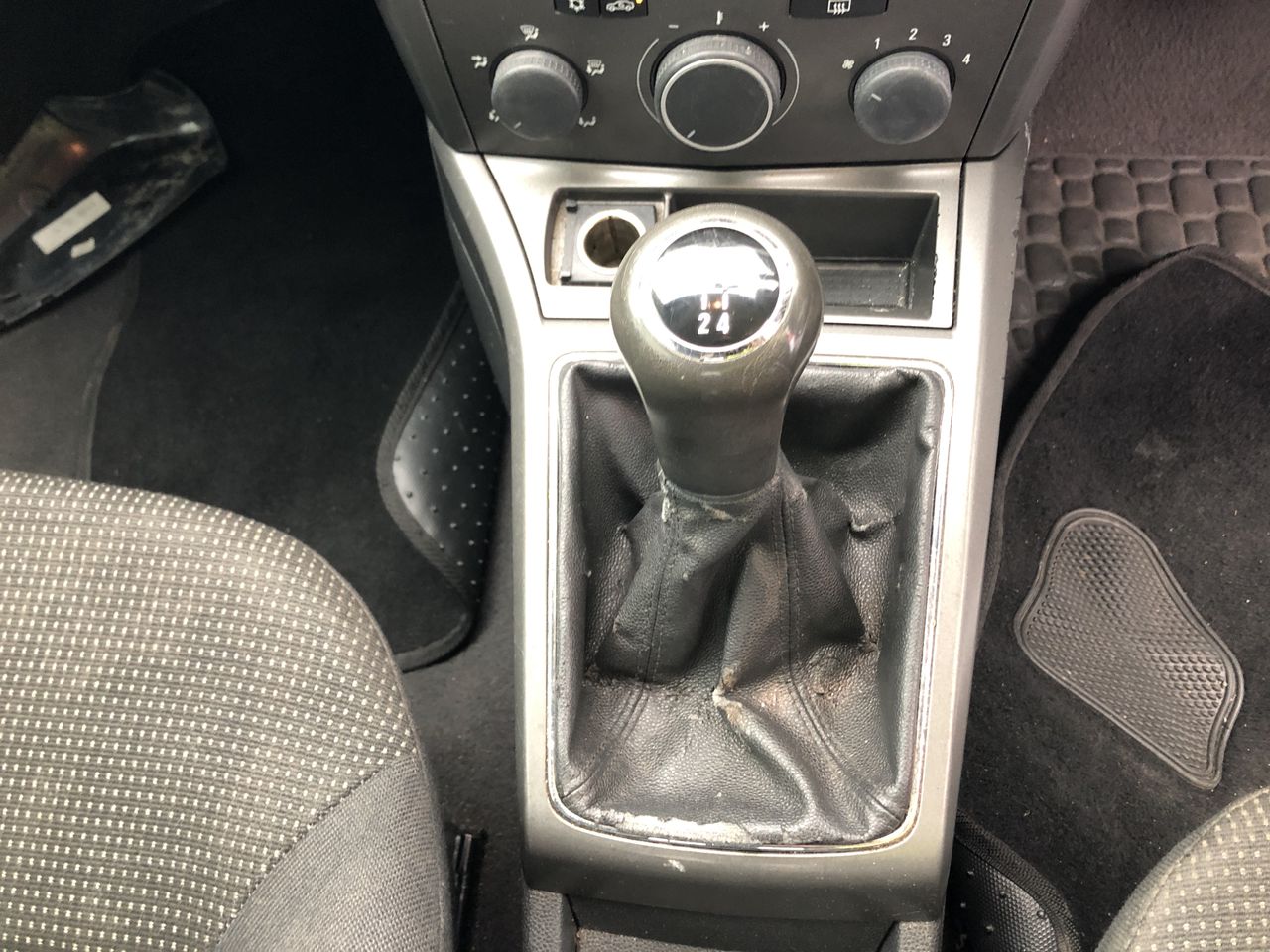 Roberts Estate Pinot Grigio 2024 (12x 750mL) SEA